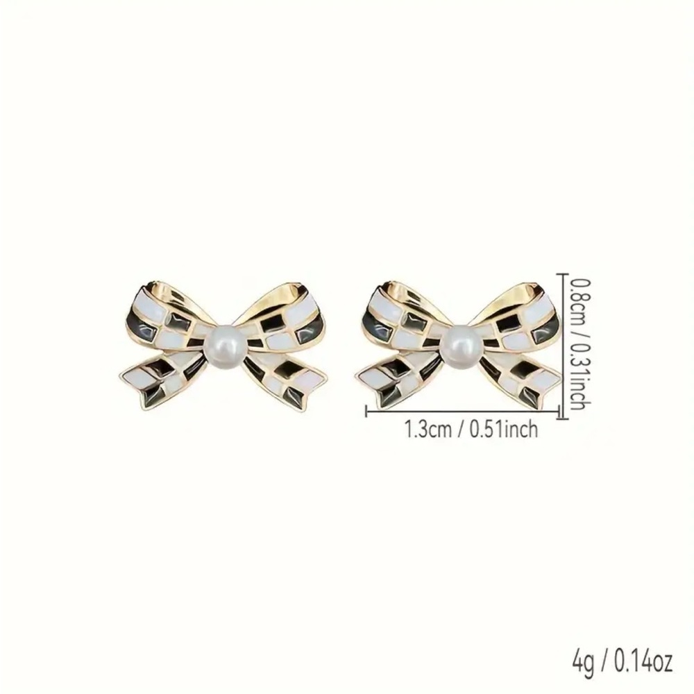 Black & White Checkered Bow Stud Earrings - Picture 2 of 3